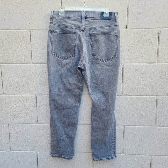 Madewell | The Perfect Vintage Jean in Connell Wash: Ripped Edition Style MC500 - Picture 9 of 12